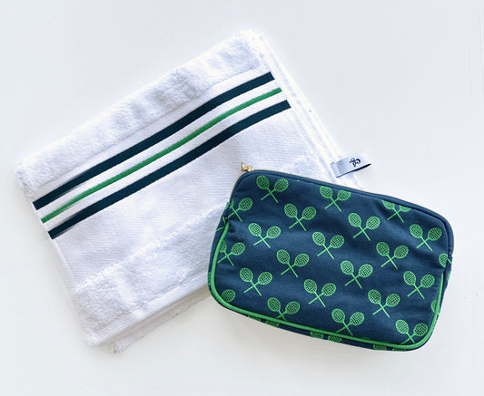 BORN TO PLAY Towel & Pouch Set