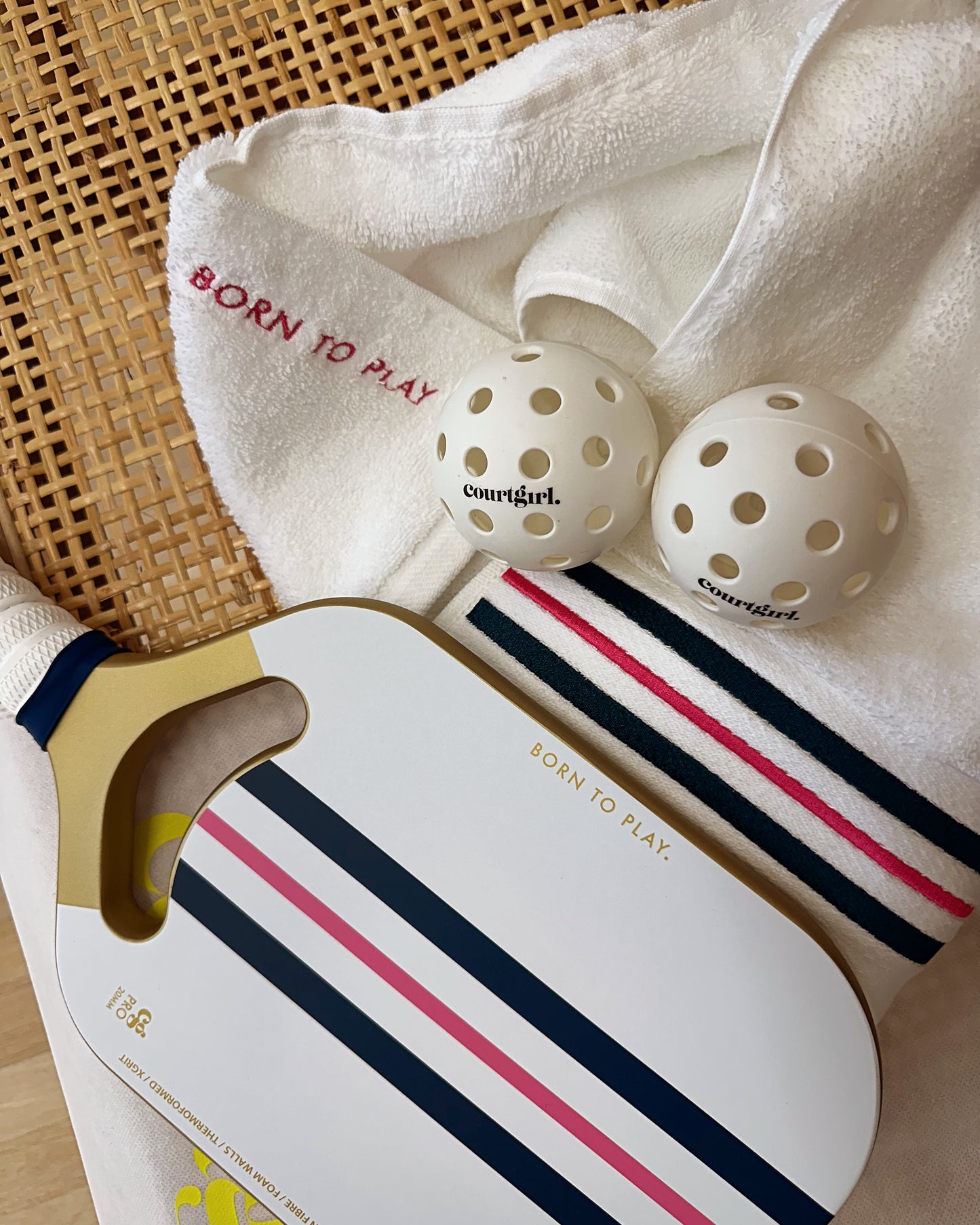 BORN TO PLAY—PICKLEBALL PADDLE GIFT SET—gold details, navy and pink stripe